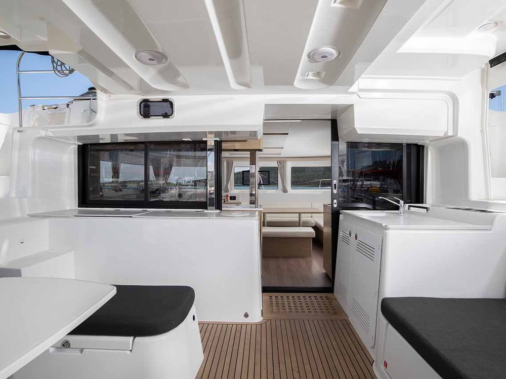 Boat picture 13
