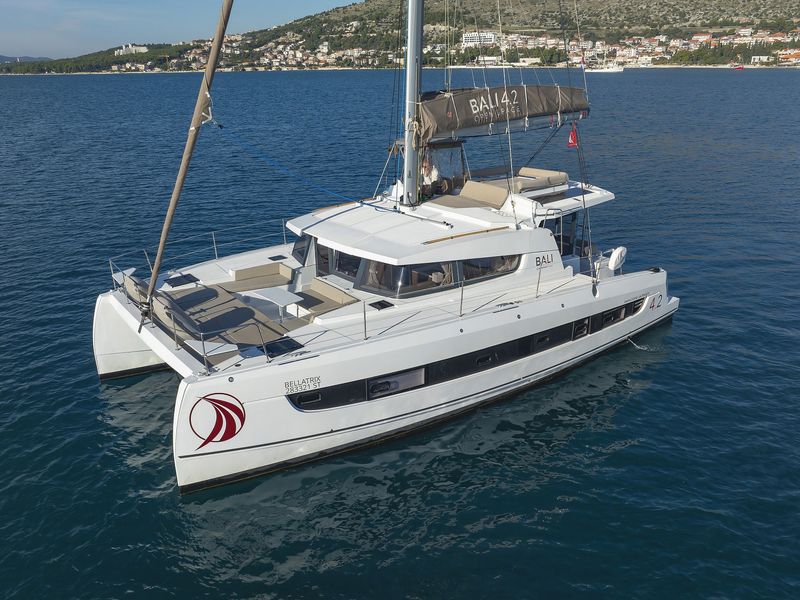 Photo of undefined, image 1 of 23