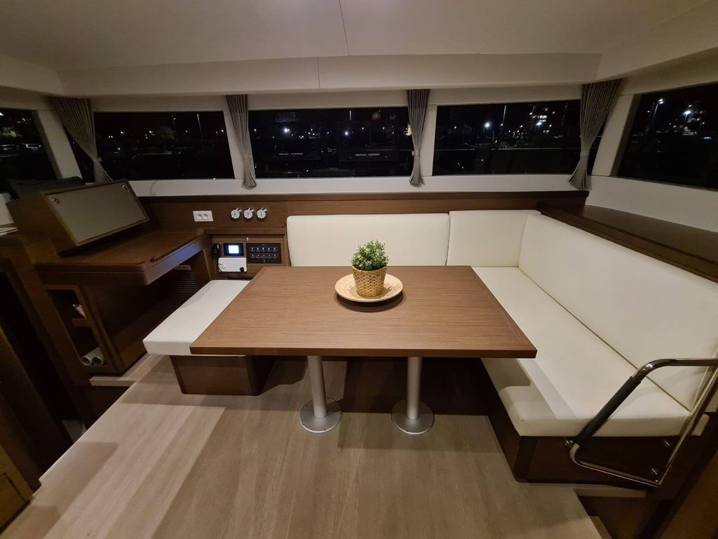 Boat picture 12
