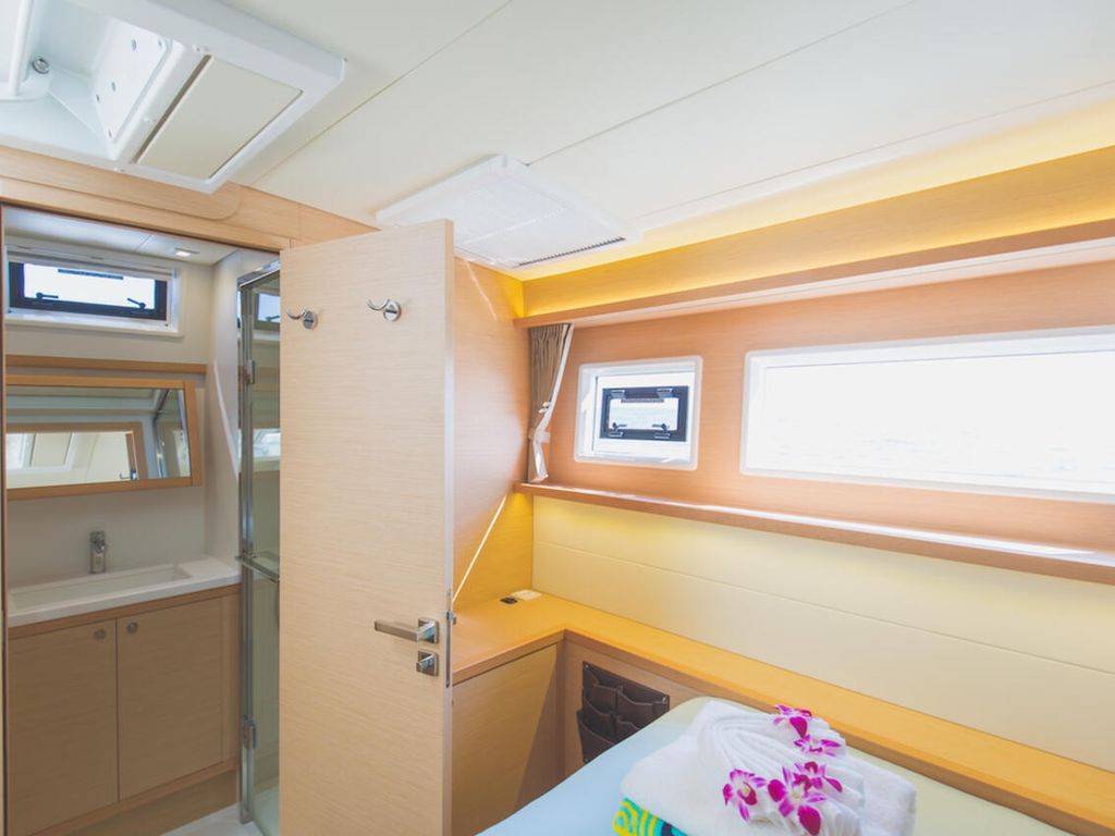 Boat picture 18