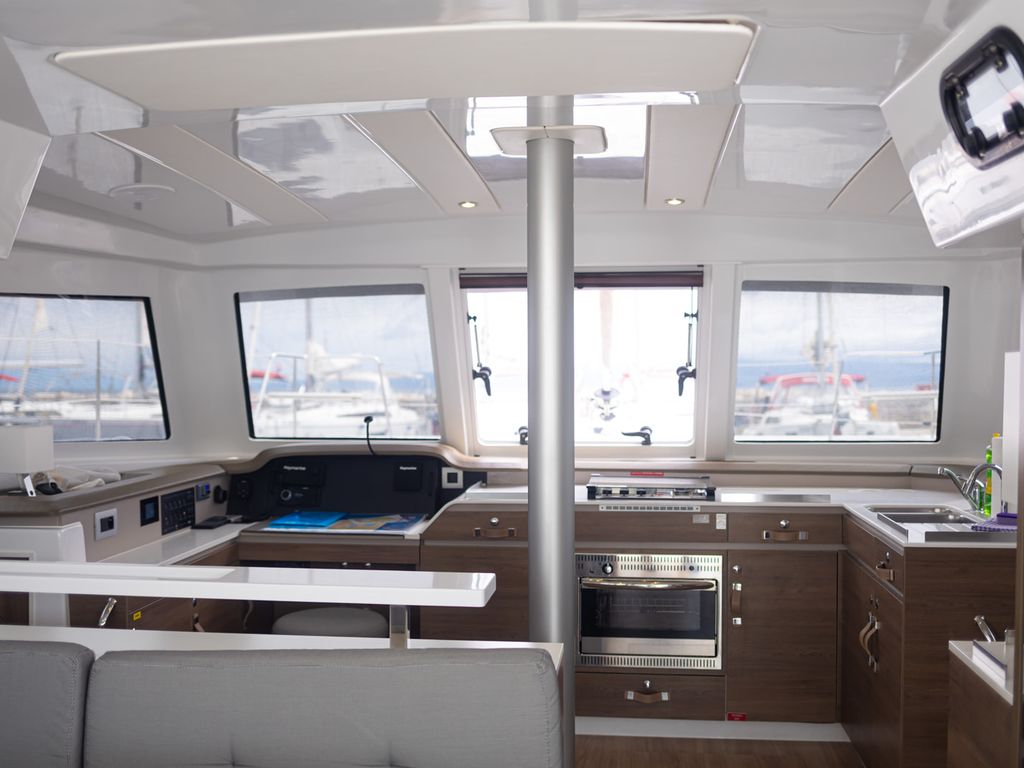 Boat picture 12