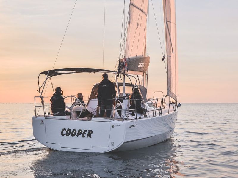 Photo of undefined, image 1 of 22