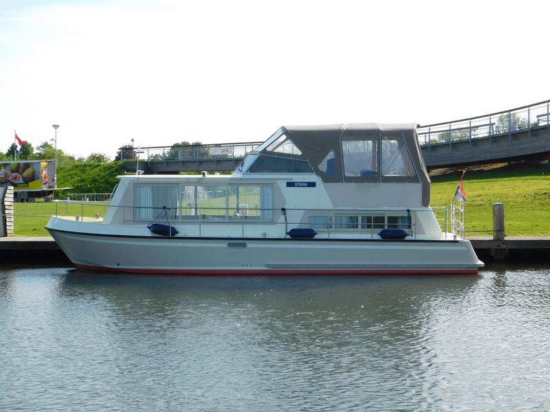 Boat picture 1