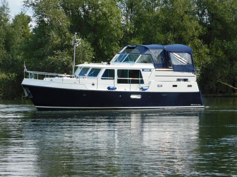 Boat picture 1
