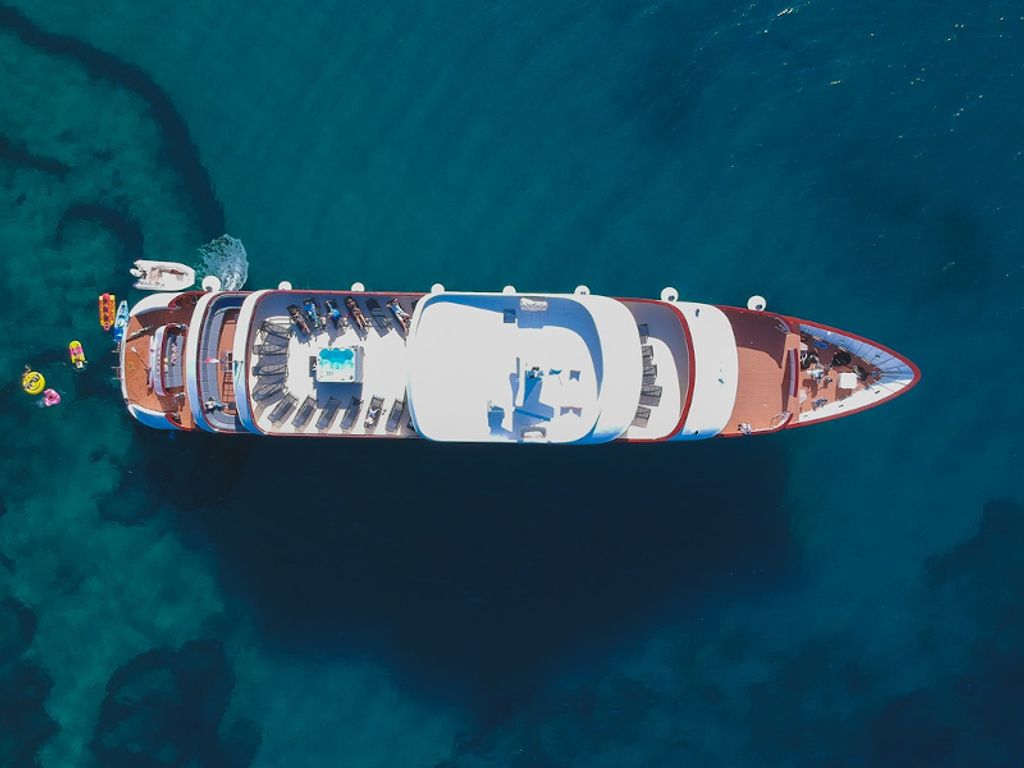 Boat picture 16