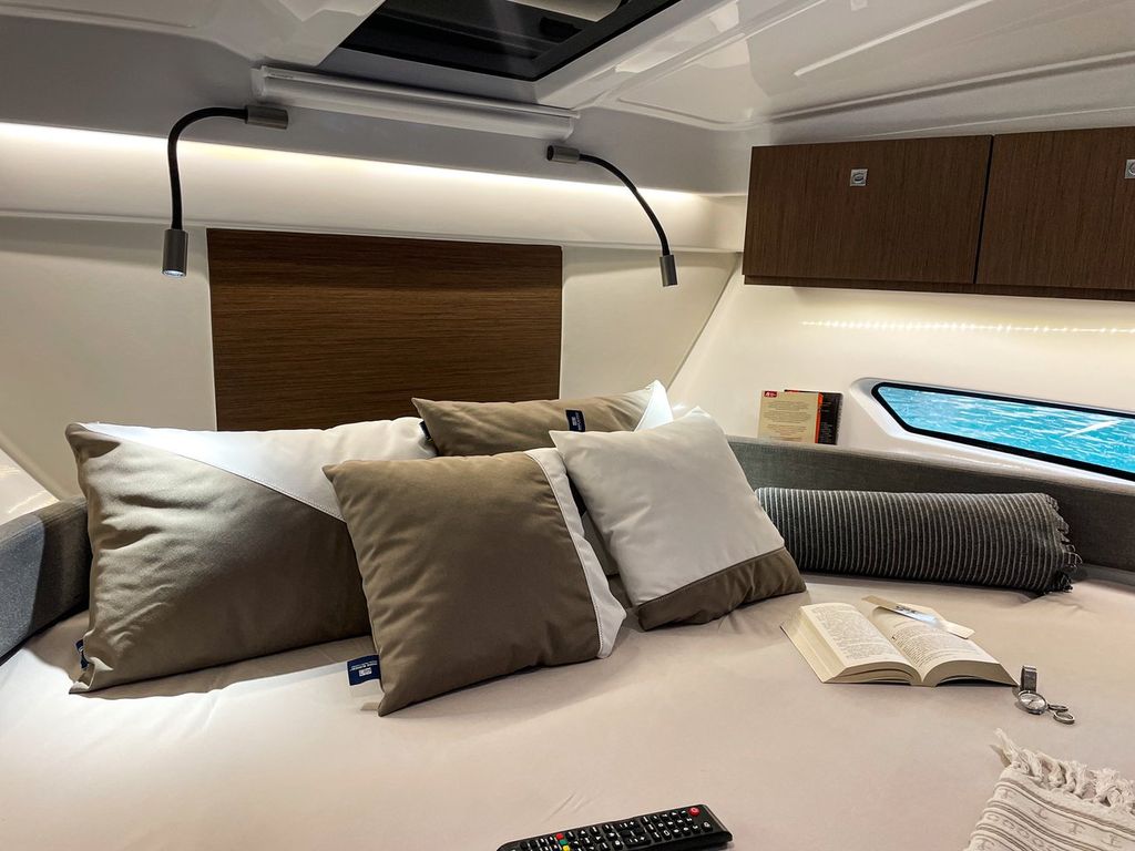 Boat picture 14