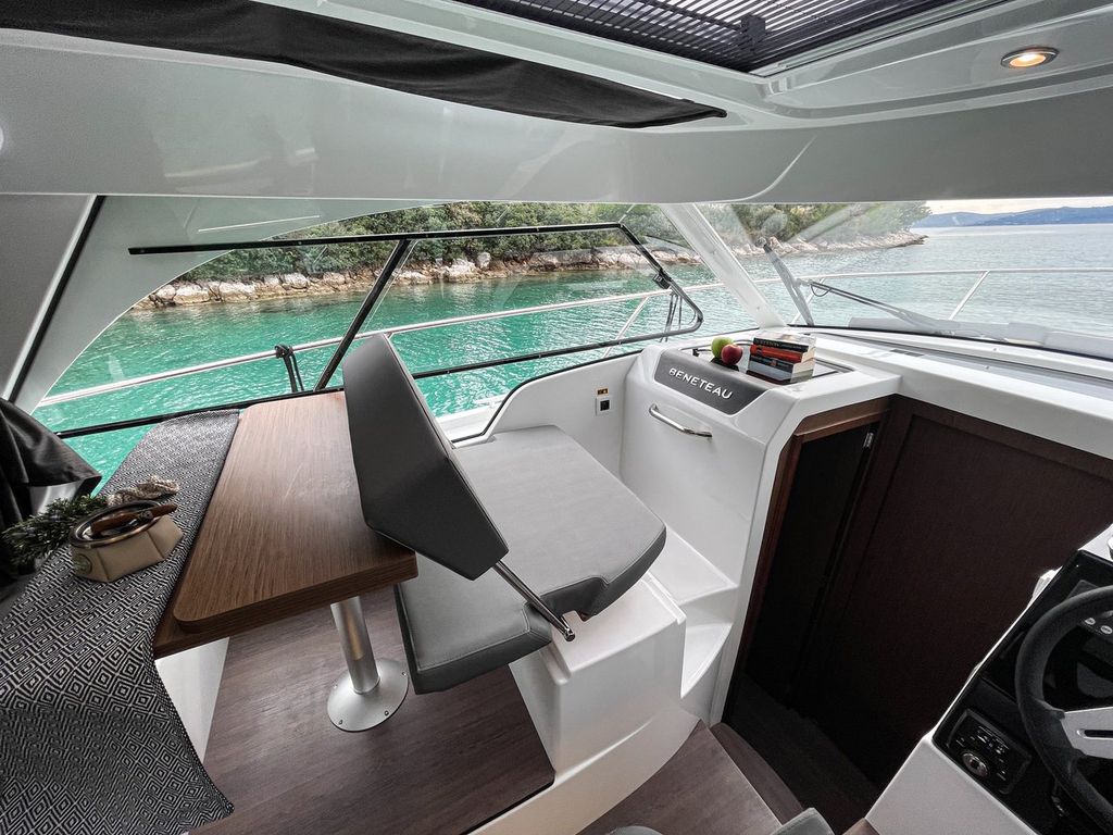 Boat picture 10