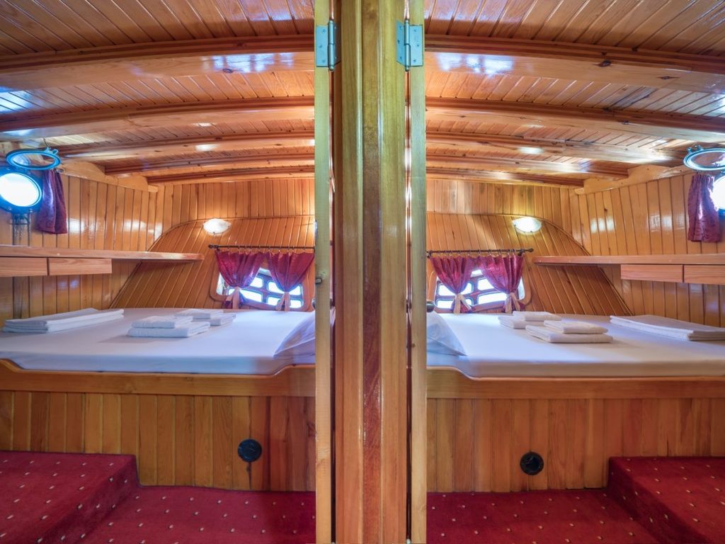 Boat picture 12