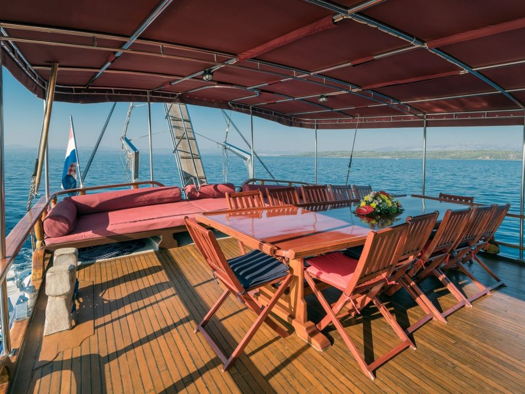 Boat picture 7