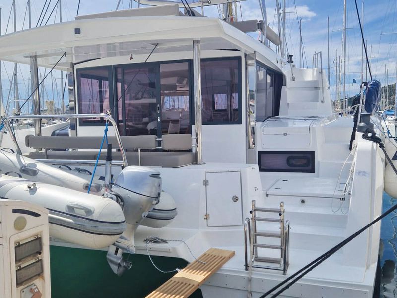 Photo of undefined, image 1 of 16