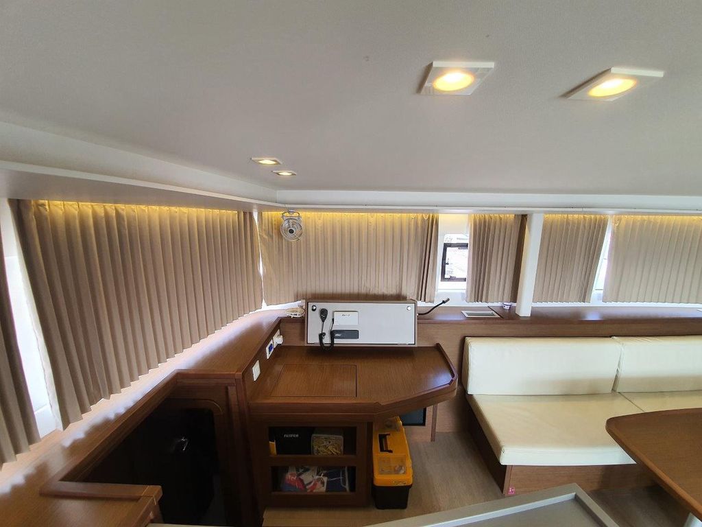 Boat picture 12