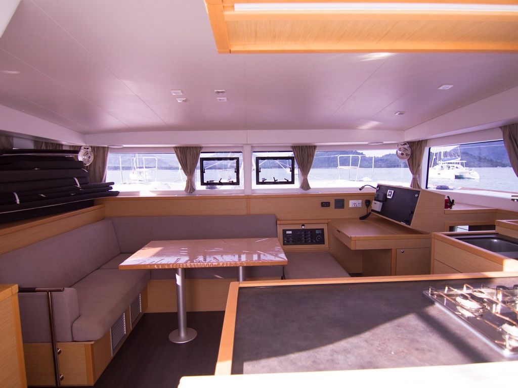 Boat picture 16
