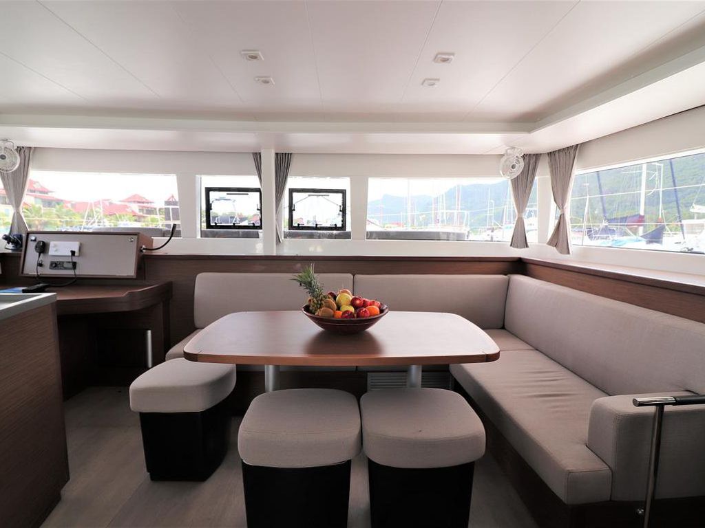 Boat picture 14