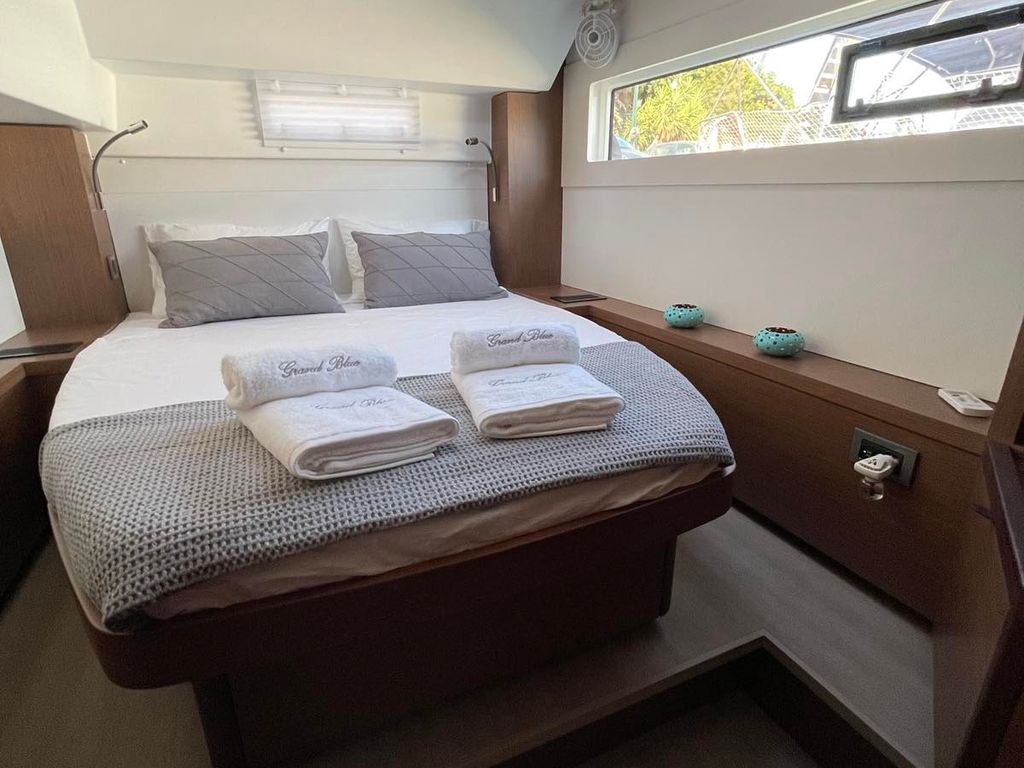 Boat picture 12