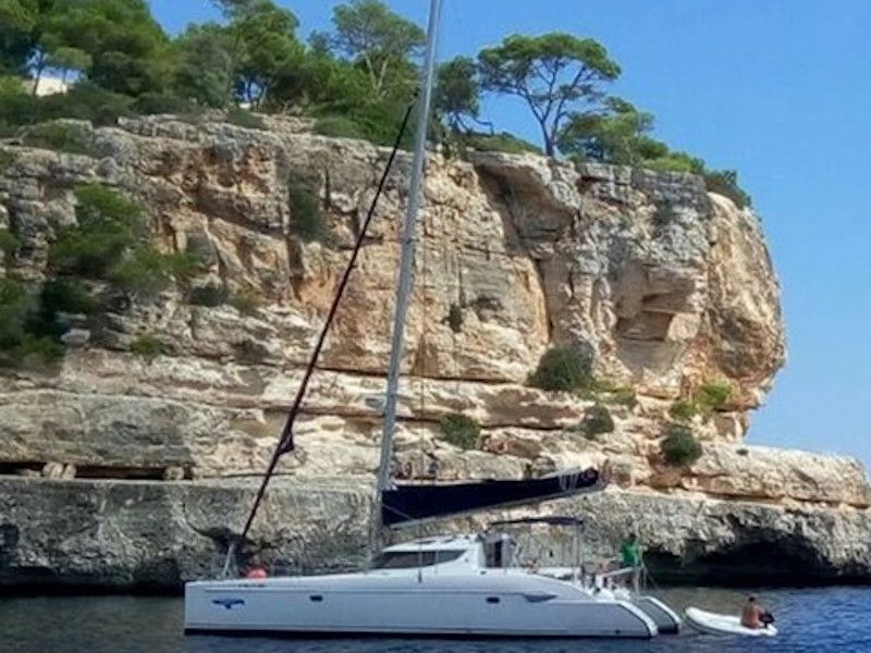 Boat image
