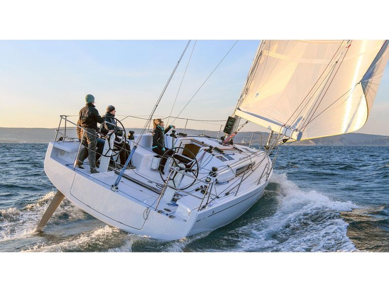 Photo of undefined, image 1 of 26