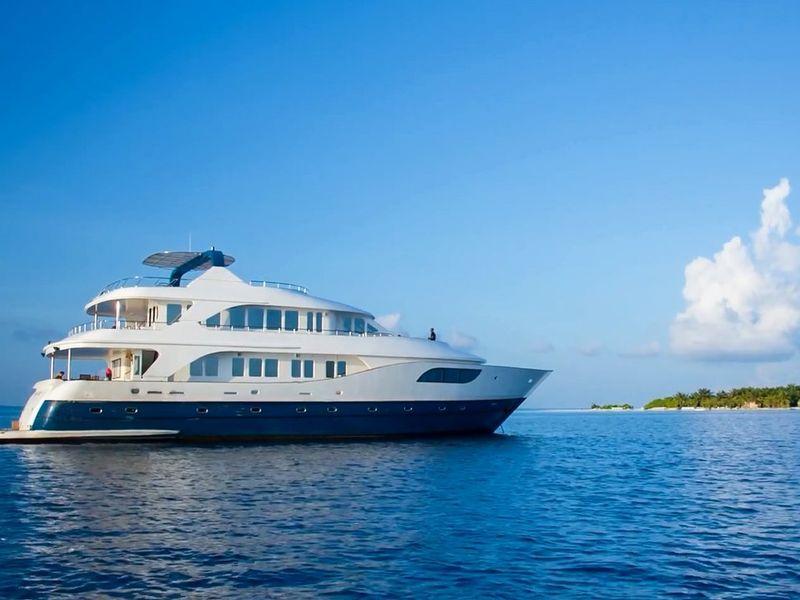 Boat image
