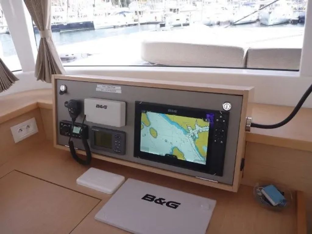 Boat picture 16