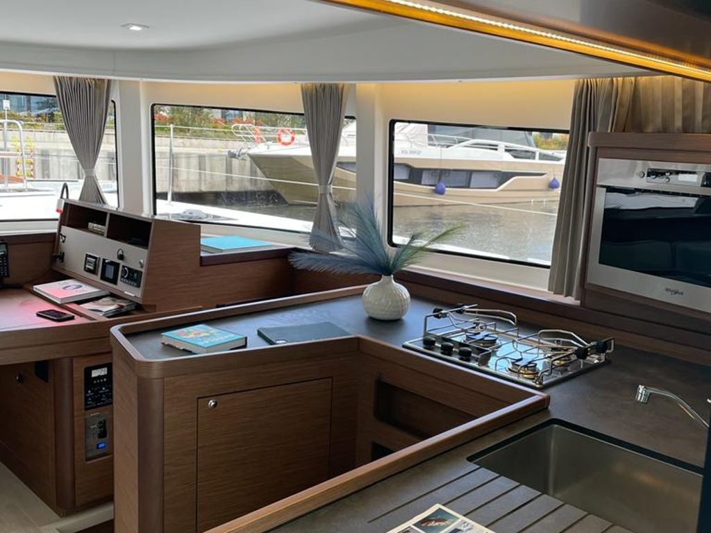 Boat picture 21