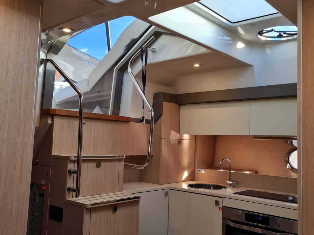 Boat picture 4