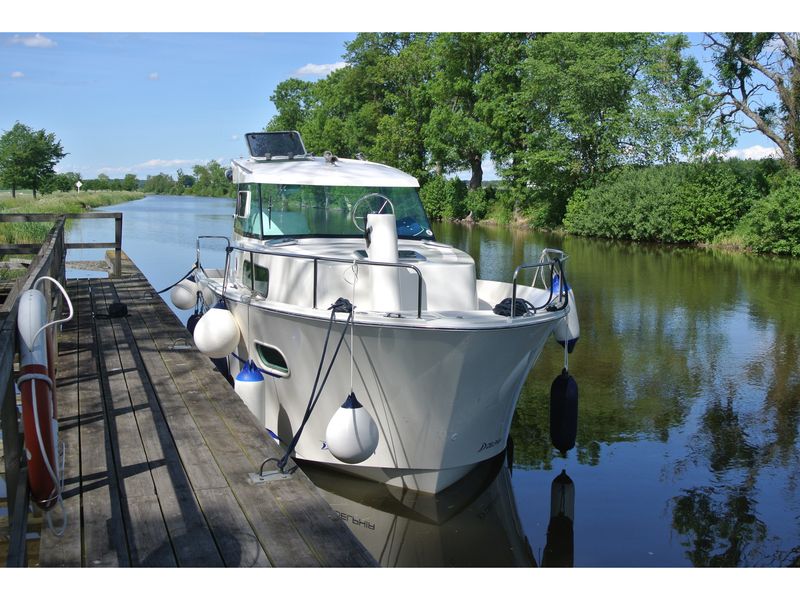 Boat image