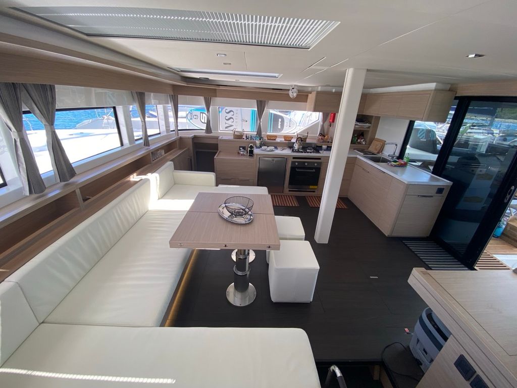 Boat picture 16
