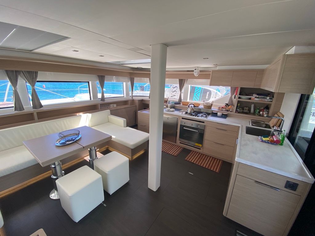Boat picture 16