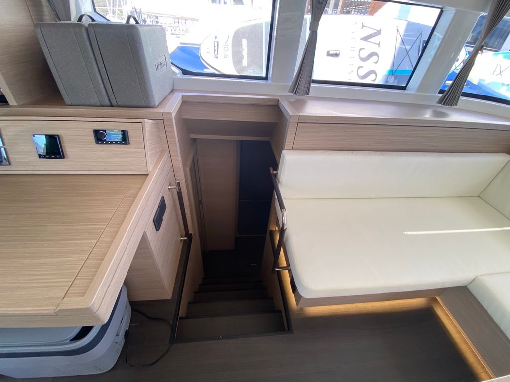 Boat picture 17
