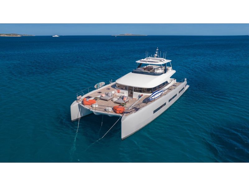 Photo of undefined, image 1 of 88