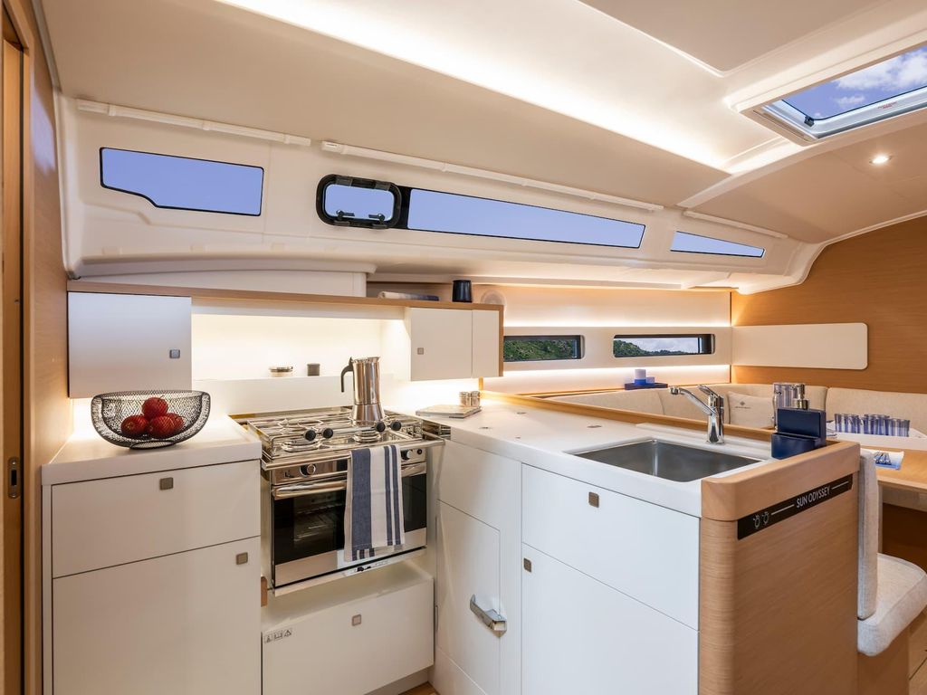 Boat picture 9