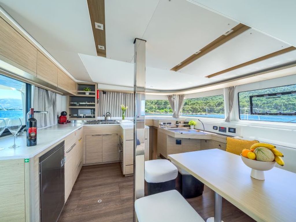 Boat picture 15