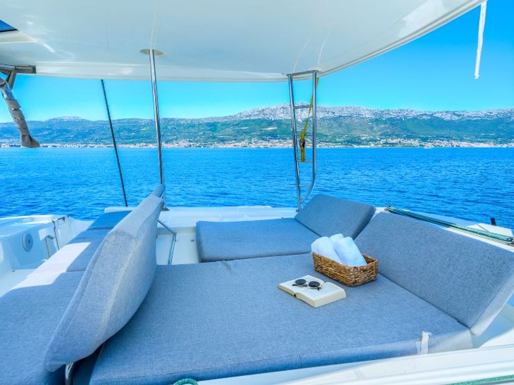 Boat picture 9