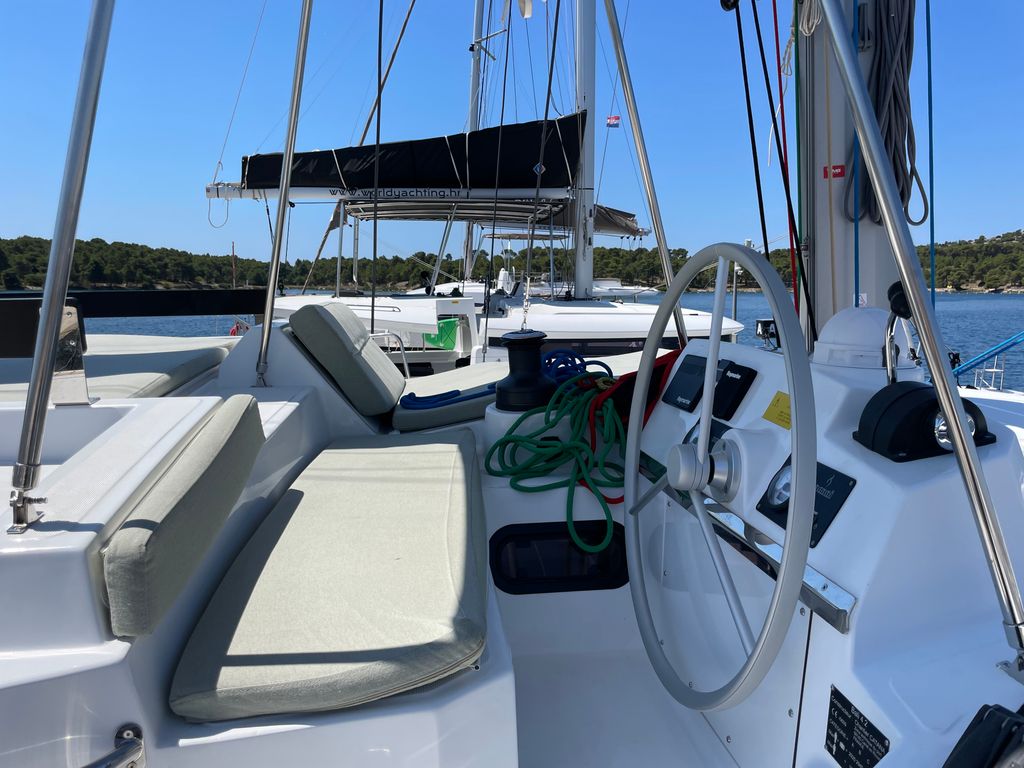 Boat picture 12