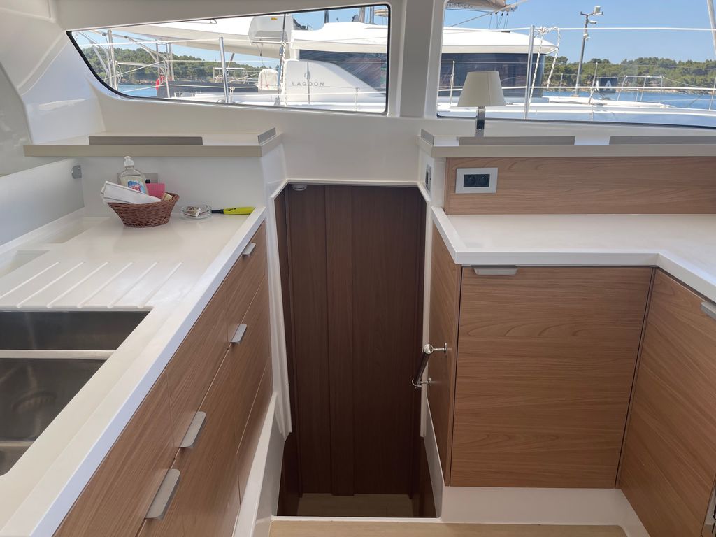 Boat picture 19