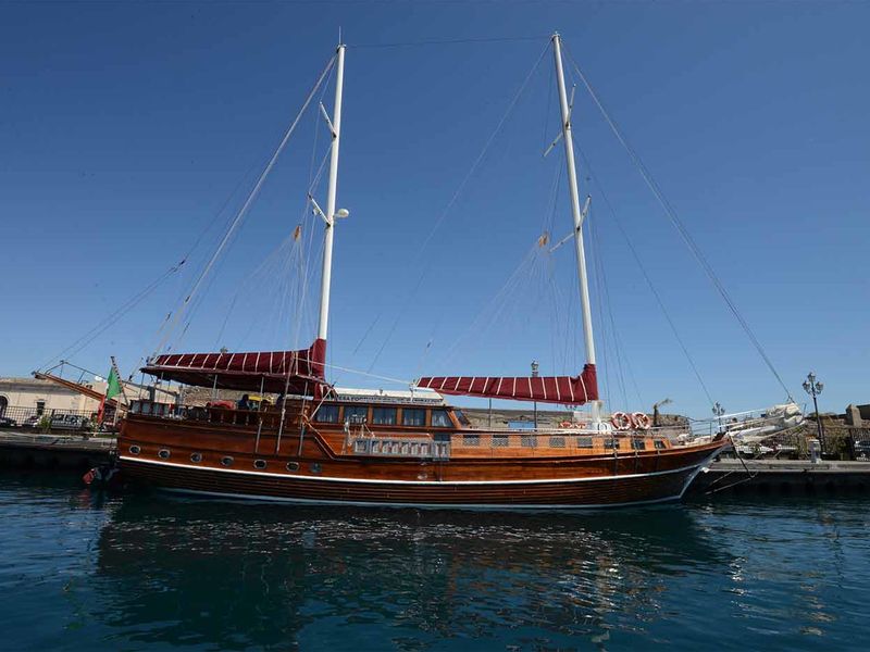 Boat picture 1