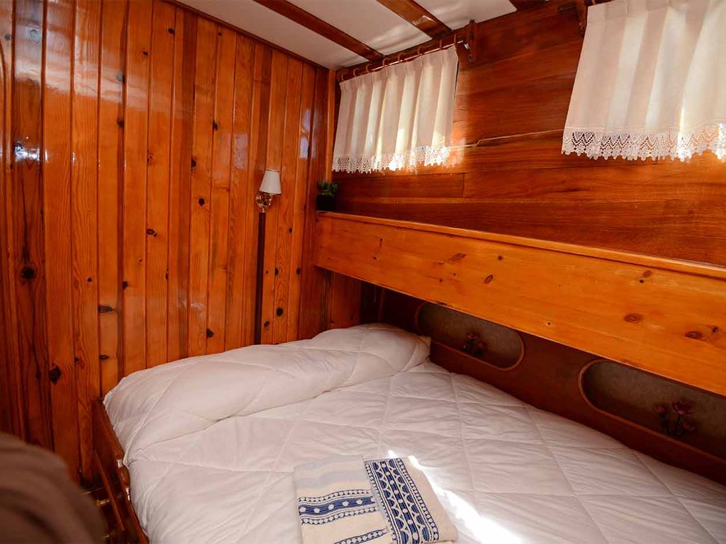 Boat picture 15