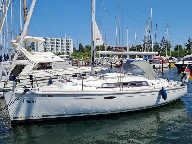 Photo of undefined, image 1 of 17