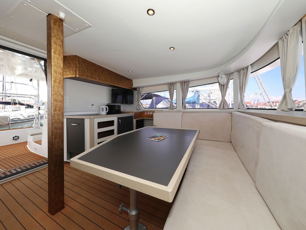 Boat picture 17