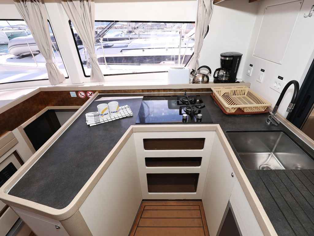 Boat picture 20