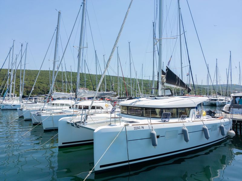 Boat image