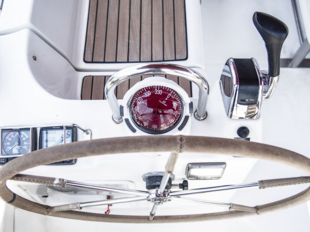 Boat picture 9