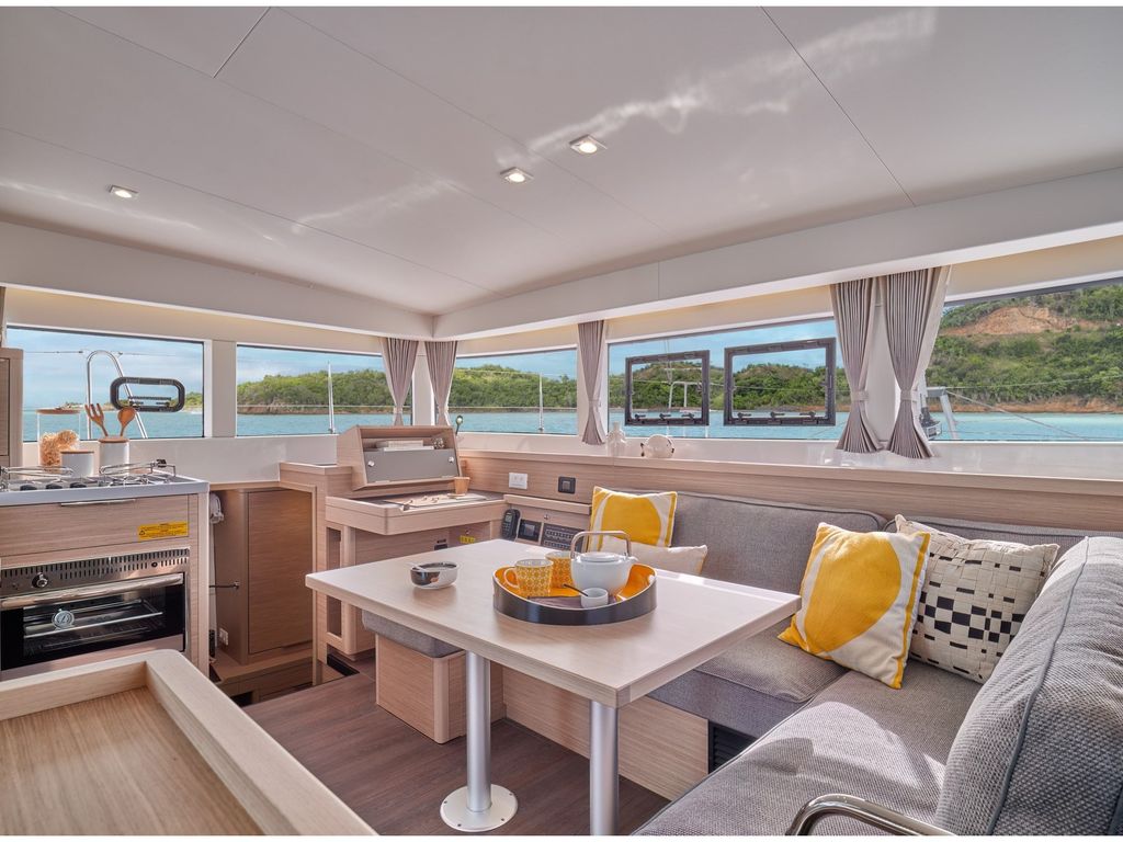 Boat picture 9