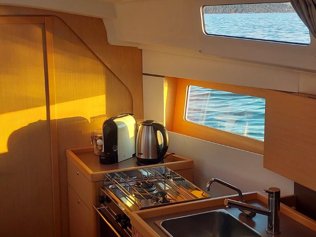 Boat picture 9