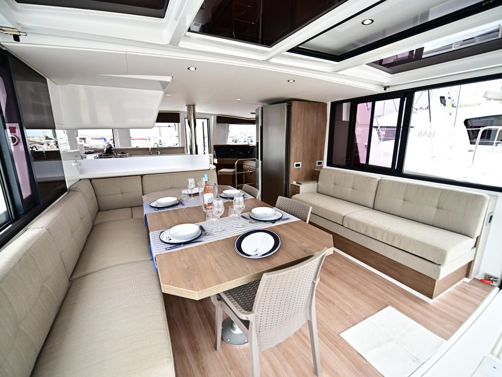 Boat picture 9