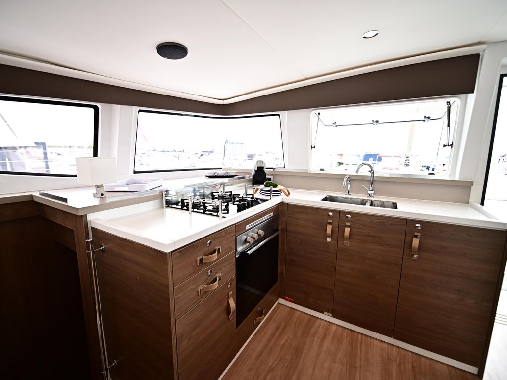 Boat picture 10