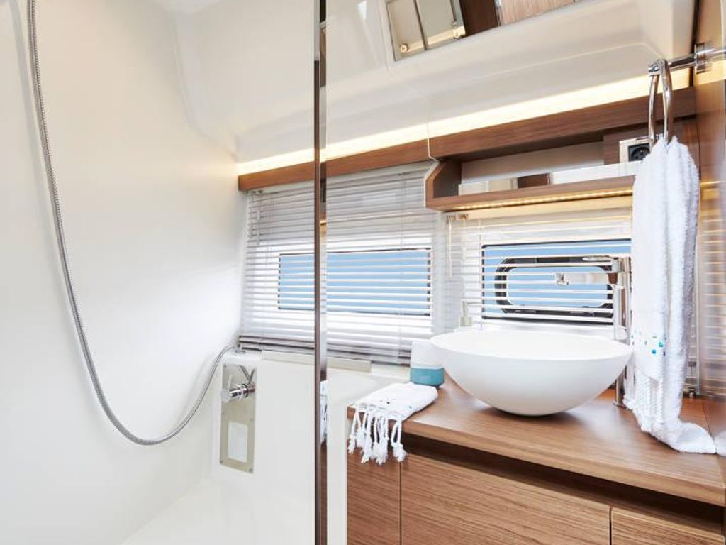 Boat picture 16