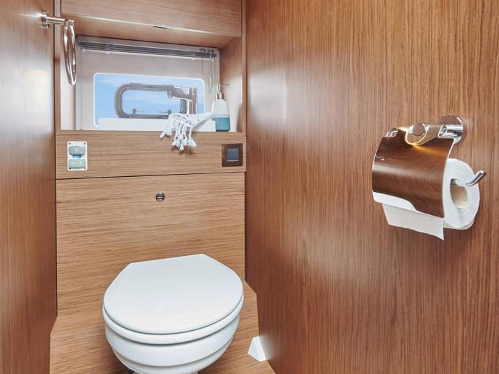 Boat picture 17