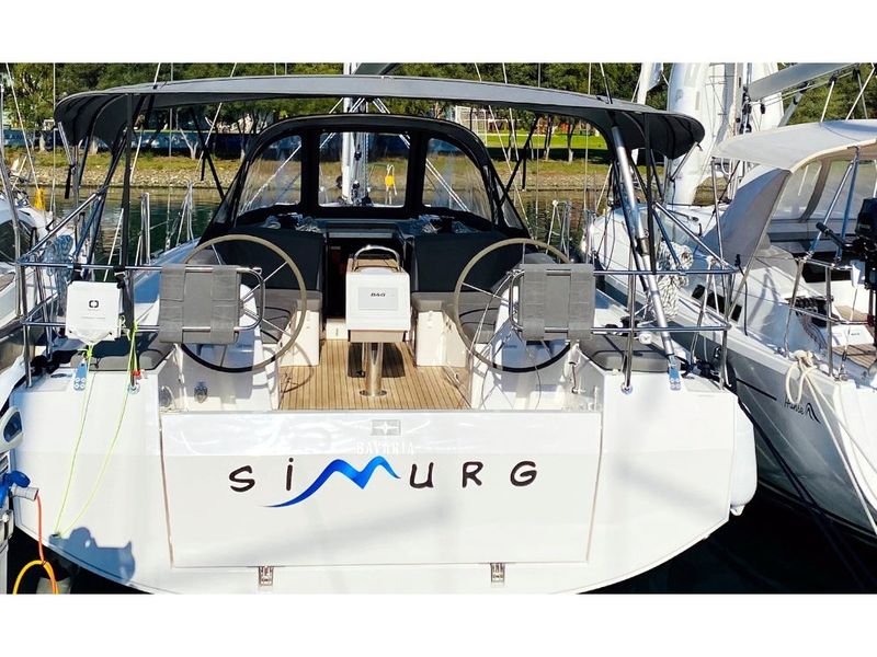 Photo of undefined, image 1 of 9