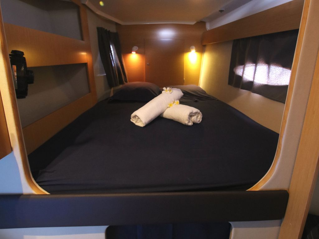 Boat picture 9