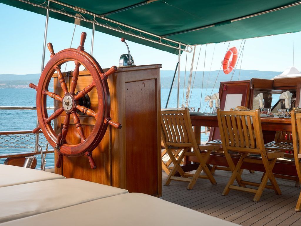 Boat picture 15